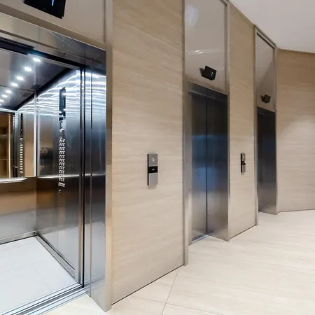Petrovdom 24-267 Rc Manhattan City,beresteiskyi 11 * Kiev